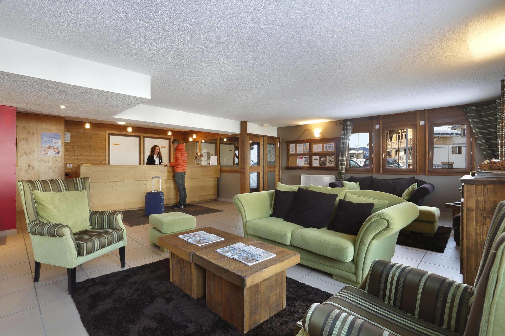 Residence Nemea Les Chalets Des Evettes Флюме Екстериор снимка